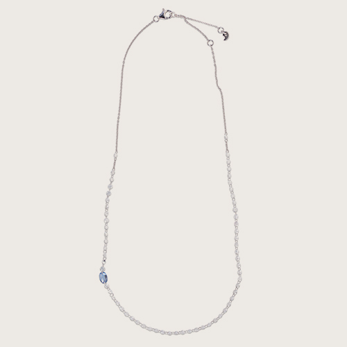 18 ct white diamond and white gold necklace blue sapphire