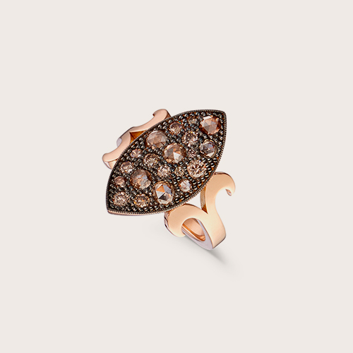 18 ct rose gold ring with oval-shaped rhombus brown