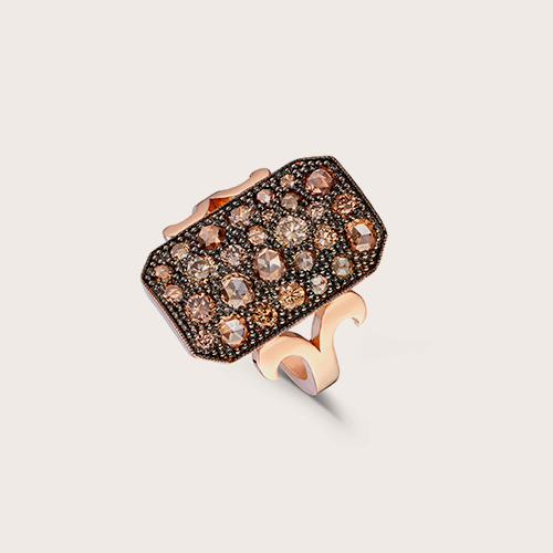 18 ct rose gold ring with oval-shaped rectangular brown