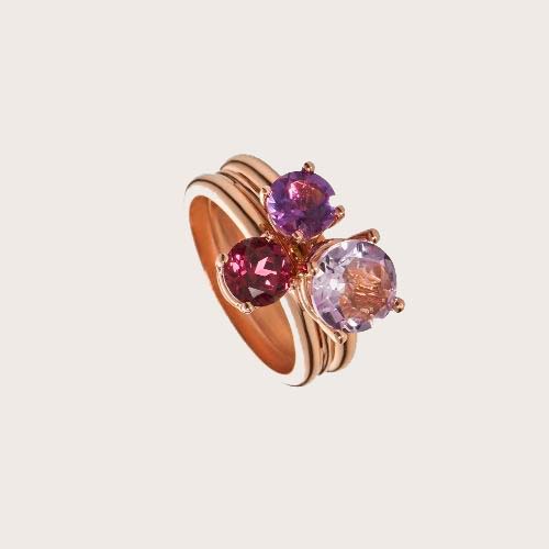 Rose gold ring with amethyst and rhodolite